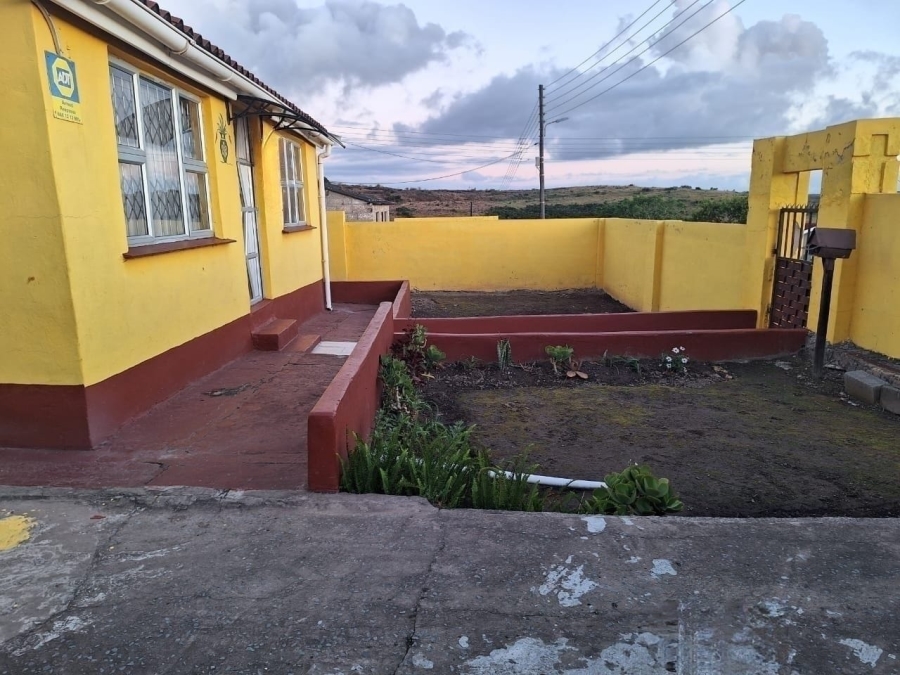 5 Bedroom Property for Sale in Mdantsane Nu 2 Eastern Cape